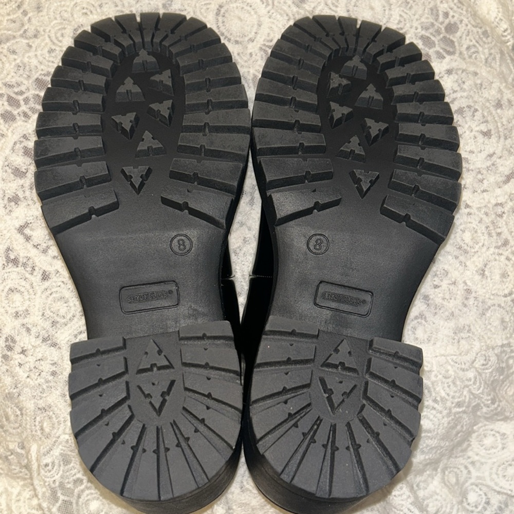 Seychelles Black Patent Mary Jane Platform Heels - Picture 6 of 6